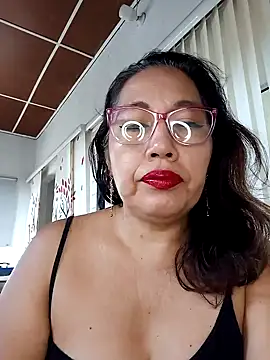 anniecoopeer online show from January 15, 12:36 pm