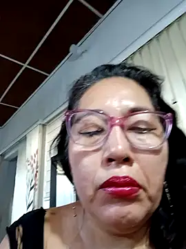 anniecoopeer online show from January 20, 11:35 am