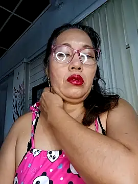 anniecoopeer online show from January 25, 12:05 pm