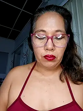 anniecoopeer online show from January 26, 12:01 pm