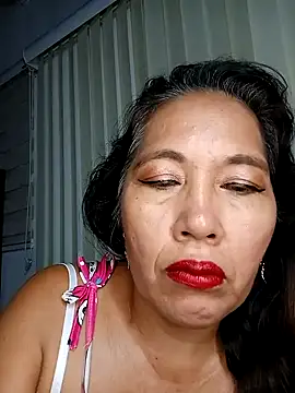 anniecoopeer online show from January 30, 11:01 am