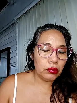 anniecoopeer online show from January 31, 3:22 pm