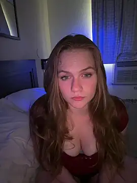 Snapshot of OverlookedHonesty9 chatting on March 26, 12:11 pm OverlookedHonesty9 online show from March 26, 12:11 pm