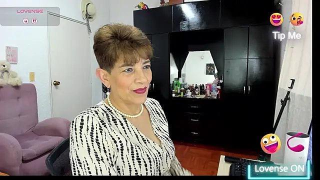 Angelina Stone 65 online show from November 19, 10:10 pm