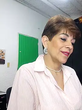 Snapshot of Angelina_Stone_65 chatting on March 14, 12:17 am Angelina Stone 65 online show from March 14, 12:17 am