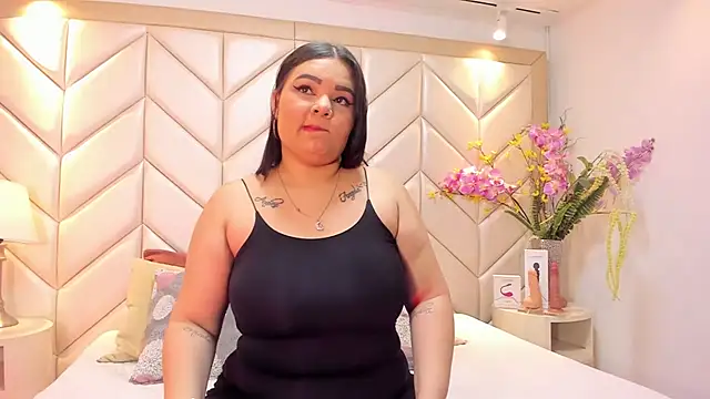 Snapshot of KatyaPittman chatting on October 25, 7:52 pm KatyaPittman online show from October 25, 7:52 pm