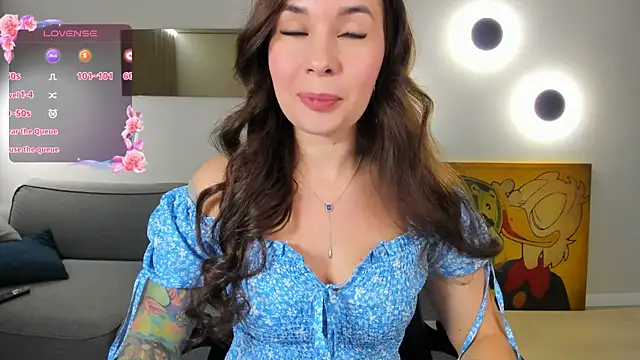 Snapshot of Not_dishwasher chatting on November 20, 1:44 pm Not dishwasher online show from November 20, 1:44 pm