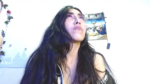 Snapshot of Asterothxznikki chatting on December 30, 10:10 am Asterothxznikki online show from December 30, 10:10 am