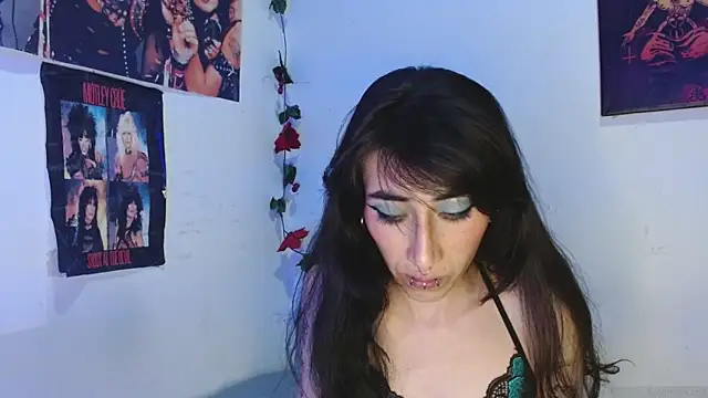 Snapshot of Asterothxznikki chatting on March 13, 7:09 am Asterothxznikki online show from March 13, 7:09 am