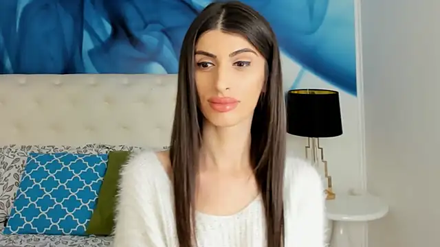 Snapshot of SkinnyDolly chatting on January 26, 10:02 pm SkinnyDolly online show from January 26, 10:02 pm