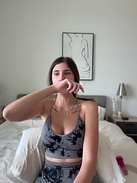 emma05 online show from May 23, 7:02 am