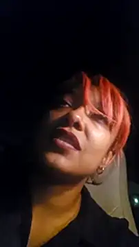 Snapshot of Indianbrownie chatting on December 30, 7:21 pm Indianbrownie online show from December 30, 7:21 pm