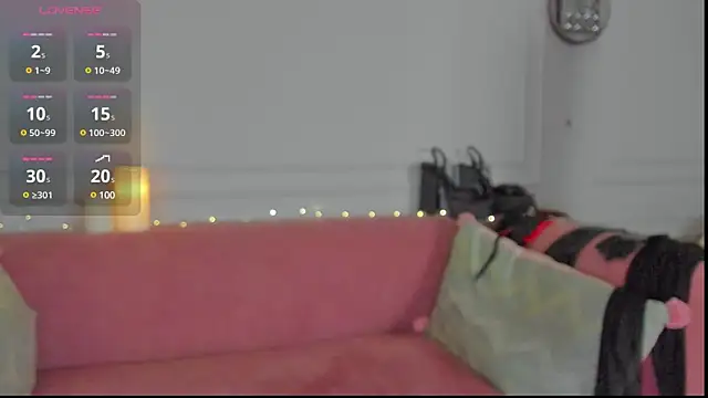 KellyFouler online show from January 26, 2:30 pm