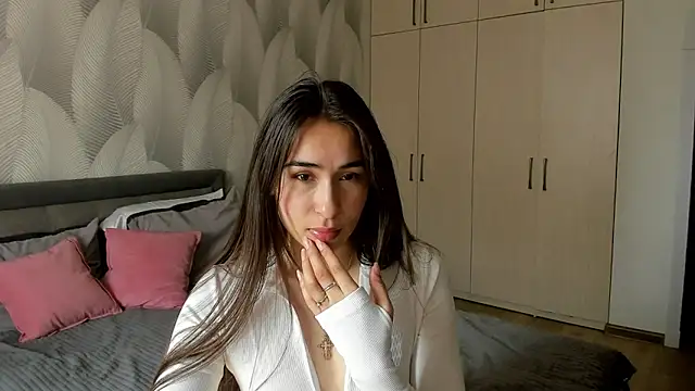 Bambiii bby online show from May 27, 3:36 am
