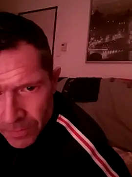 crems77 online show from March 5, 1:23 am