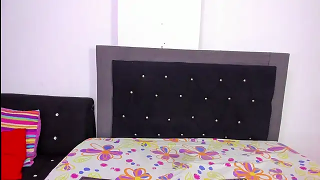 skaysanchez1 online show from January 30, 2:47 pm