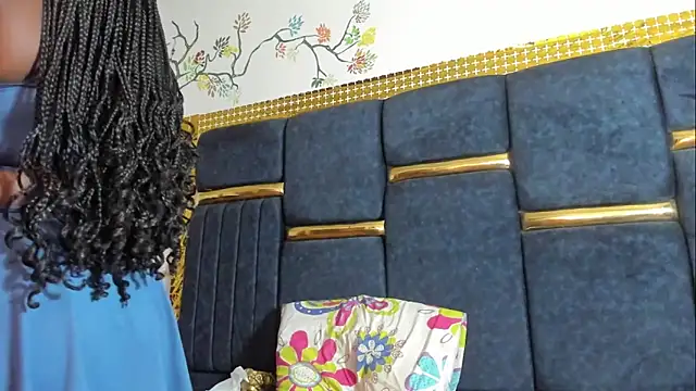 skaysanchez1 online show from November 19, 12:49 pm