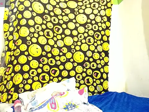 skaysanchez1 online show from May 12, 2:41 am