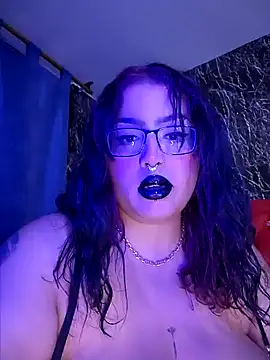 TattooedJenn online show from January 25, 4:02 am