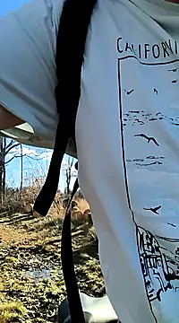 Snapshot of bogland33 chatting on March 10, 4:14 pm bogland33 online show from March 10, 4:14 pm