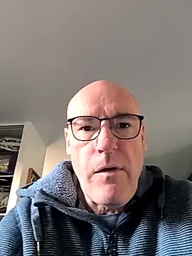 bogland33 online show from March 23, 7:45 am