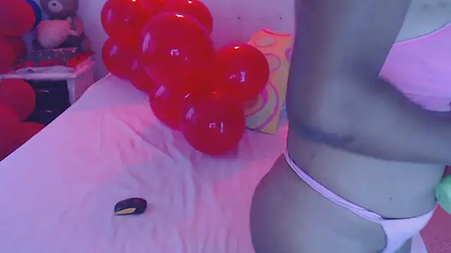 SashaBrianna99 online show from February 6, 6:46 pm