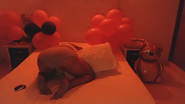 SashaBrianna99 online show from February 8, 7:59 am