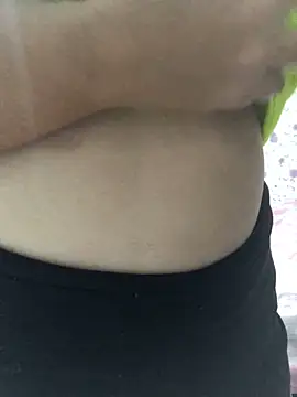 Snapshot of ahross chatting on October 21, 9:48 pm ahross online show from October 21, 9:48 pm