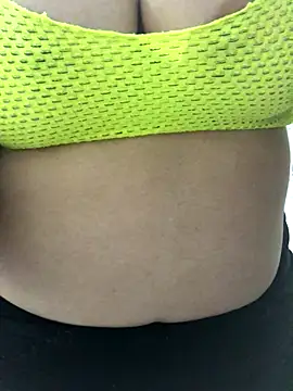 Snapshot of ahross chatting on November 1, 10:50 am ahross online show from November 1, 10:50 am