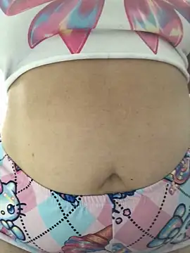 ahross online show from May 3, 2:34 pm