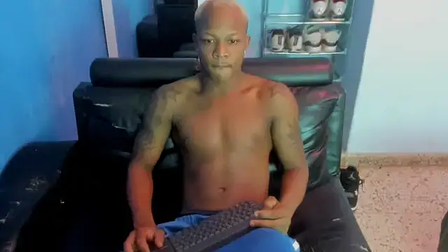 Snapshot of Alid_17 chatting on November 4, 3:11 pm Alid 17 online show from November 4, 3:11 pm