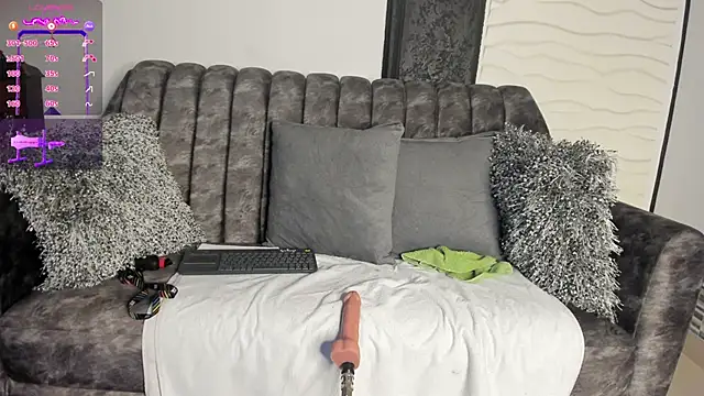 kinky polar online show from December 7, 1:58 am