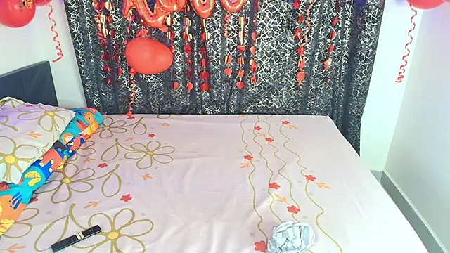 Snapshot of Lazy_Blake chatting on September 21, 6:04 am Lazy Blake online show from September 21, 6:04 am