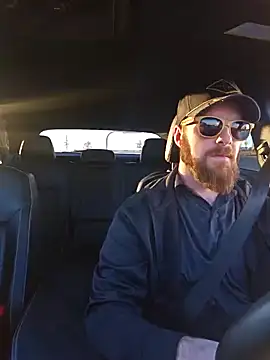 Snapshot of SirYummy18 chatting on January 16, 2:51 pm SirYummy18 online show from January 16, 2:51 pm