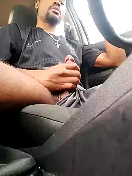 Snapshot of Blacklicious777 chatting on January 3, 8:32 pm Blacklicious777 online show from January 3, 8:32 pm