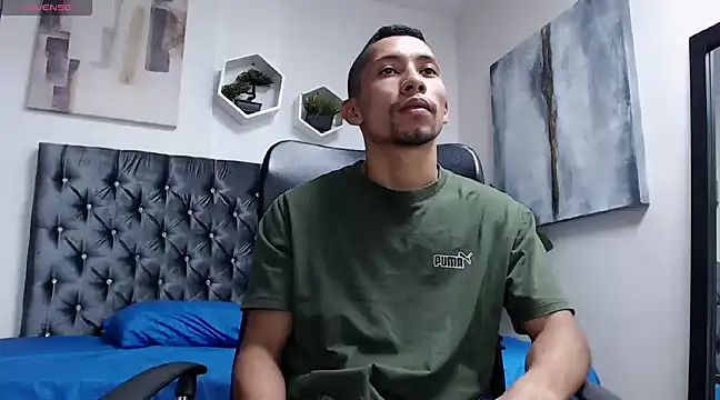 richar voller online show from December 10, 11:22 am