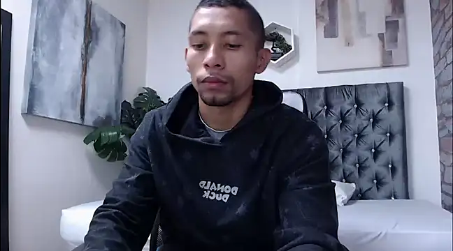 richar voller online show from January 3, 11:35 am