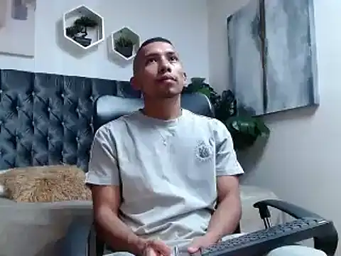 richar voller online show from September 30, 11:26 am