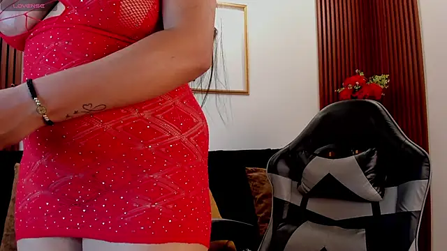 Snapshot of Jeen_Taylor chatting on October 10, 8:30 pm Jeen Taylor online show from October 10, 8:30 pm