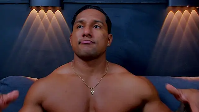 CallumMuscle online show from February 3, 6:34 am