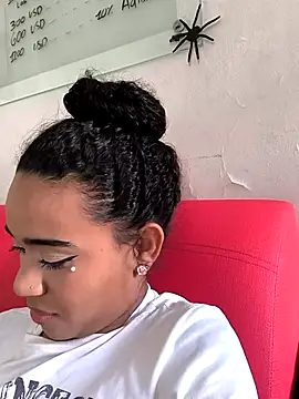 evafoxs online show from November 1, 9:28 pm