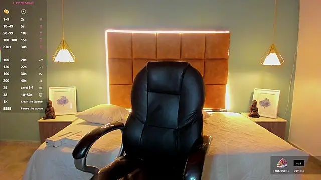 Snapshot of AlejooTwink chatting on September 24, 2:37 am AlejooTwink online show from September 24, 2:37 am