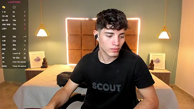 AlejooTwink online show from March 19, 3:43 am