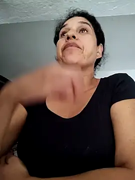 siri duque online show from February 5, 6:59 pm