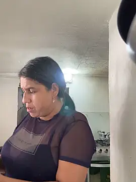 siri duque online show from November 4, 3:44 pm