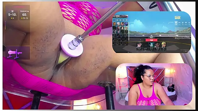 MhiaRey online show from May 11, 1:06 pm