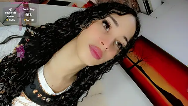 Snapshot of barbiedolls_x chatting on February 23, 3:13 am barbiedolls x online show from February 23, 3:13 am
