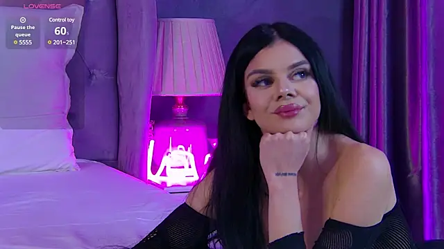 Snapshot of IvyRaven chatting on February 22, 9:48 pm IvyRaven online show from February 22, 9:48 pm