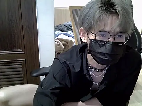 peng5964 online show from May 21, 9:16 am