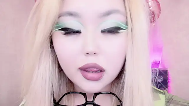 amelia sunlight online show from February 17, 12:32 am